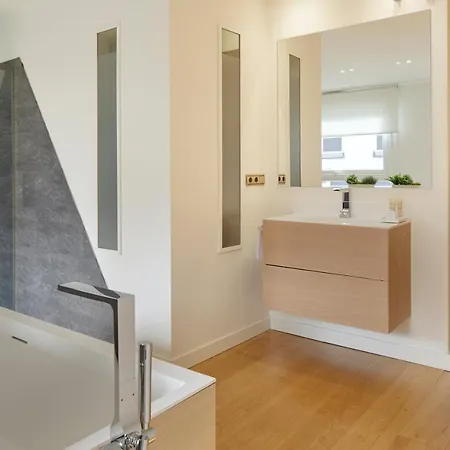 فيلة Loretopea By Feelfree سان سيباستيان